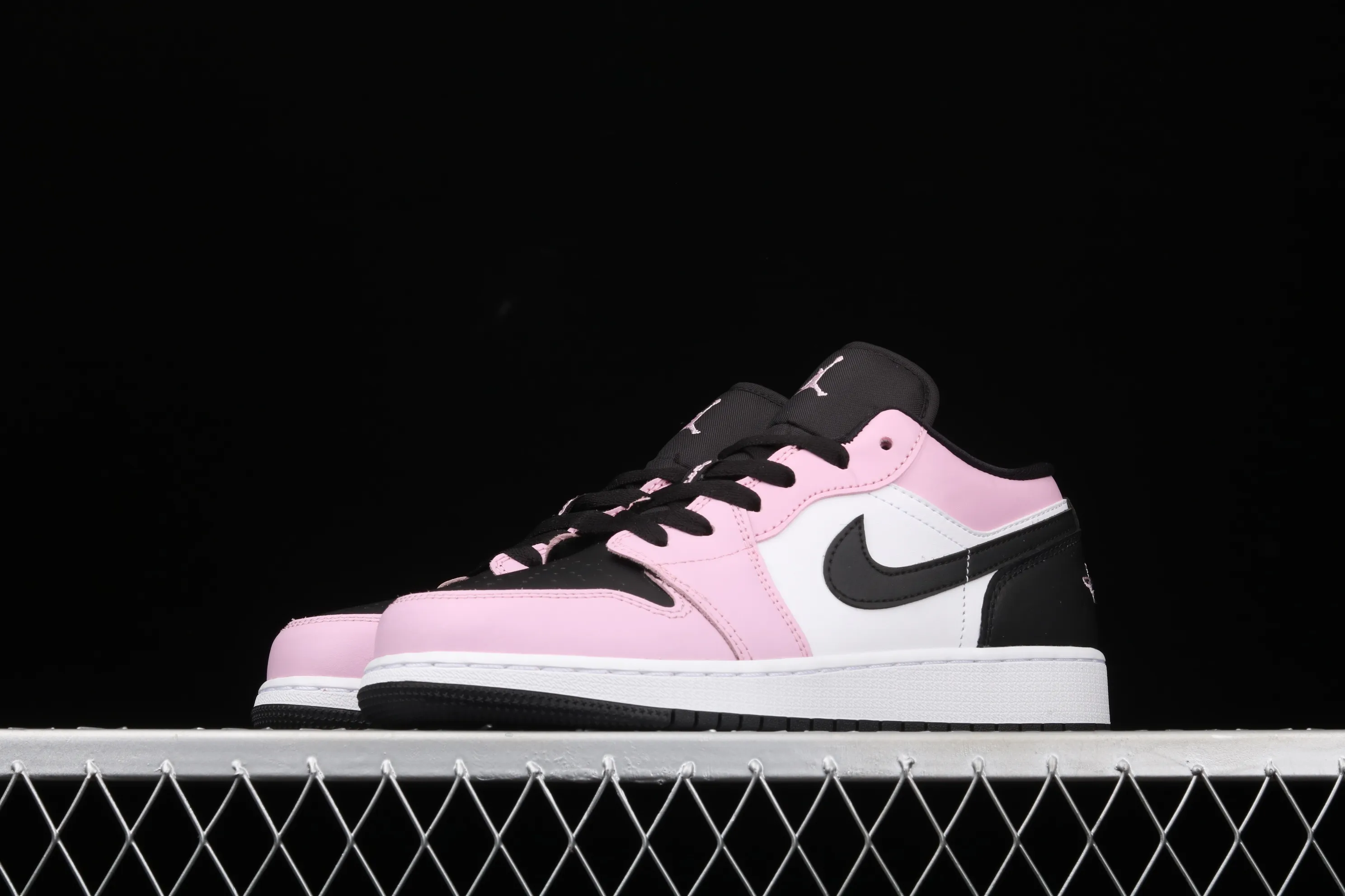 All categories Air Jordan Jordan series basketball shoes Air Jordan 1 Low G version pure original Air Jordan 1 Low AJ1 Joe 1 low top black powder 554723-601